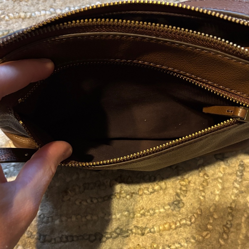 Fossil Brown Leather Crossbody Bag - Picture 5 of 8